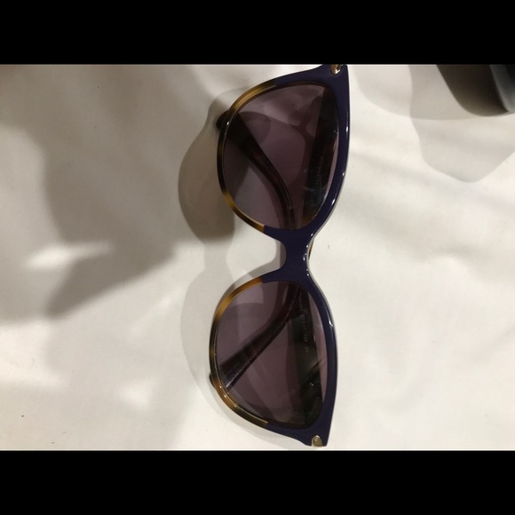 Coach sunglasses - Picture 2 of 4